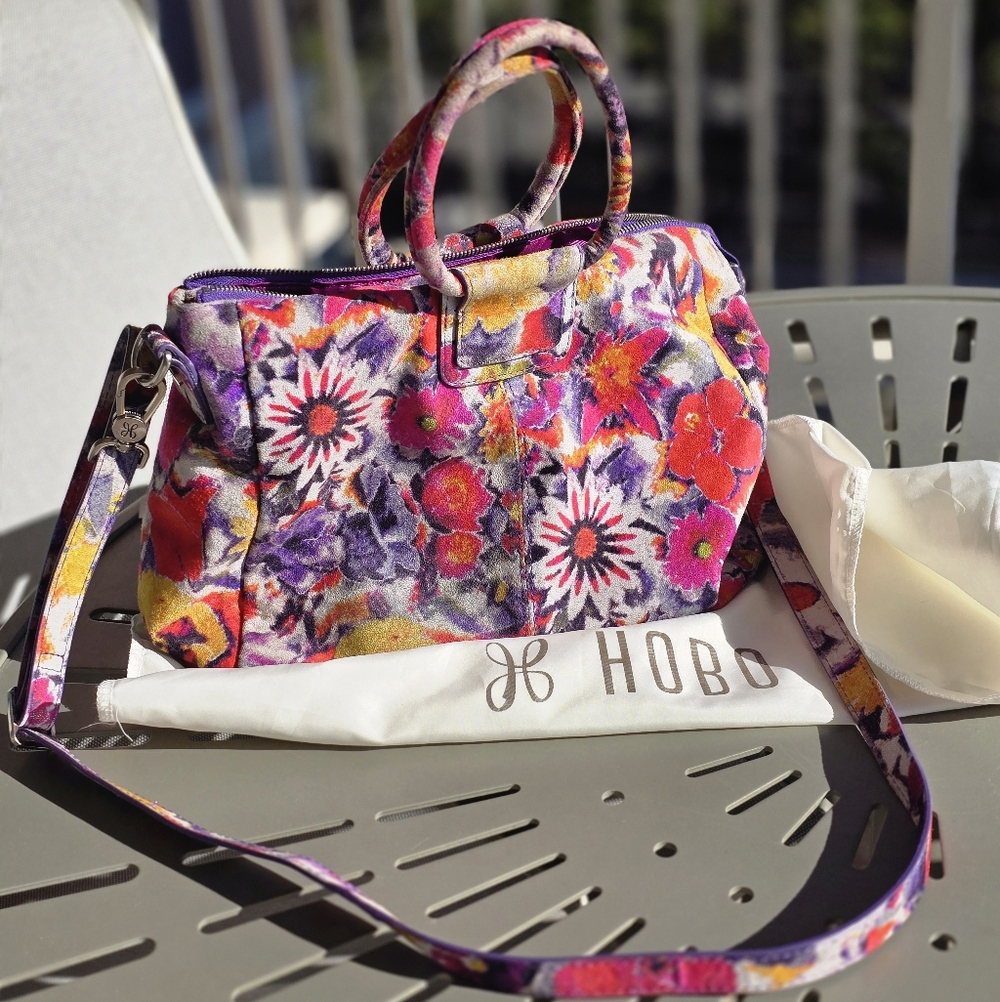 HOBO Vibrant Floral Women's Bag